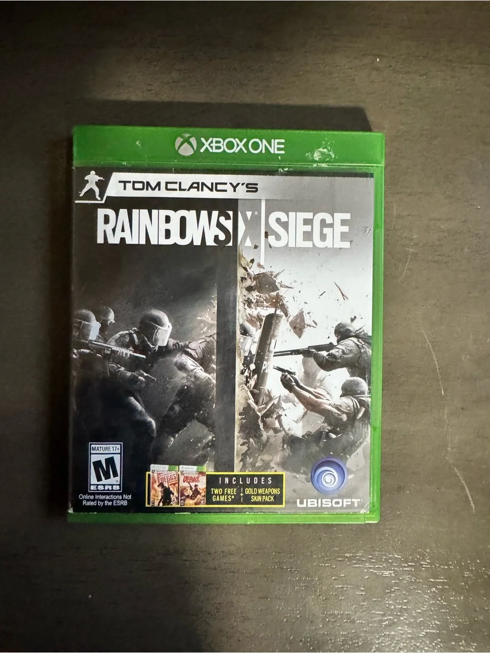 Tom Clancy's Rainbow Six Siege - Xbox One (Green) by Ubisoft